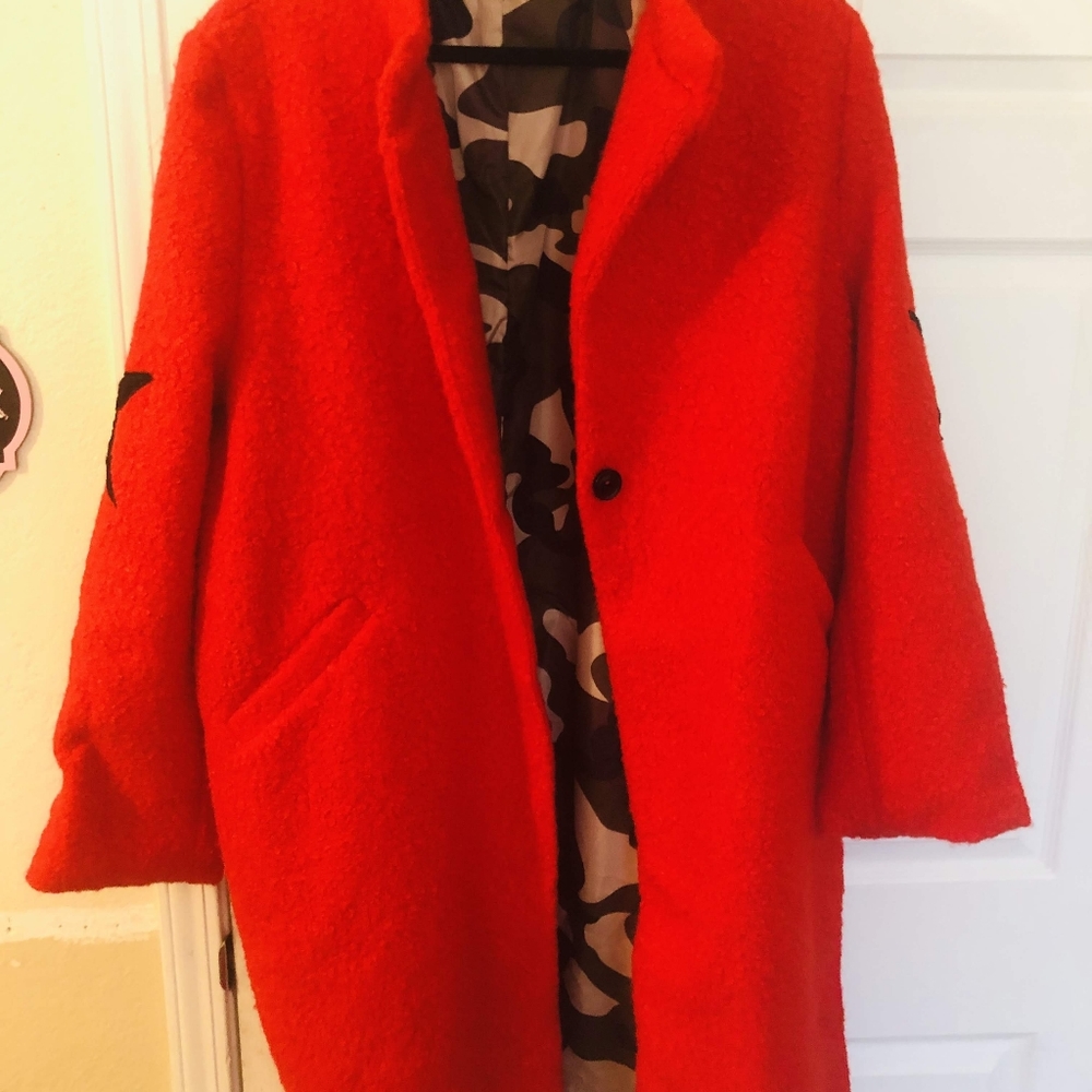 Red camo lines jacket